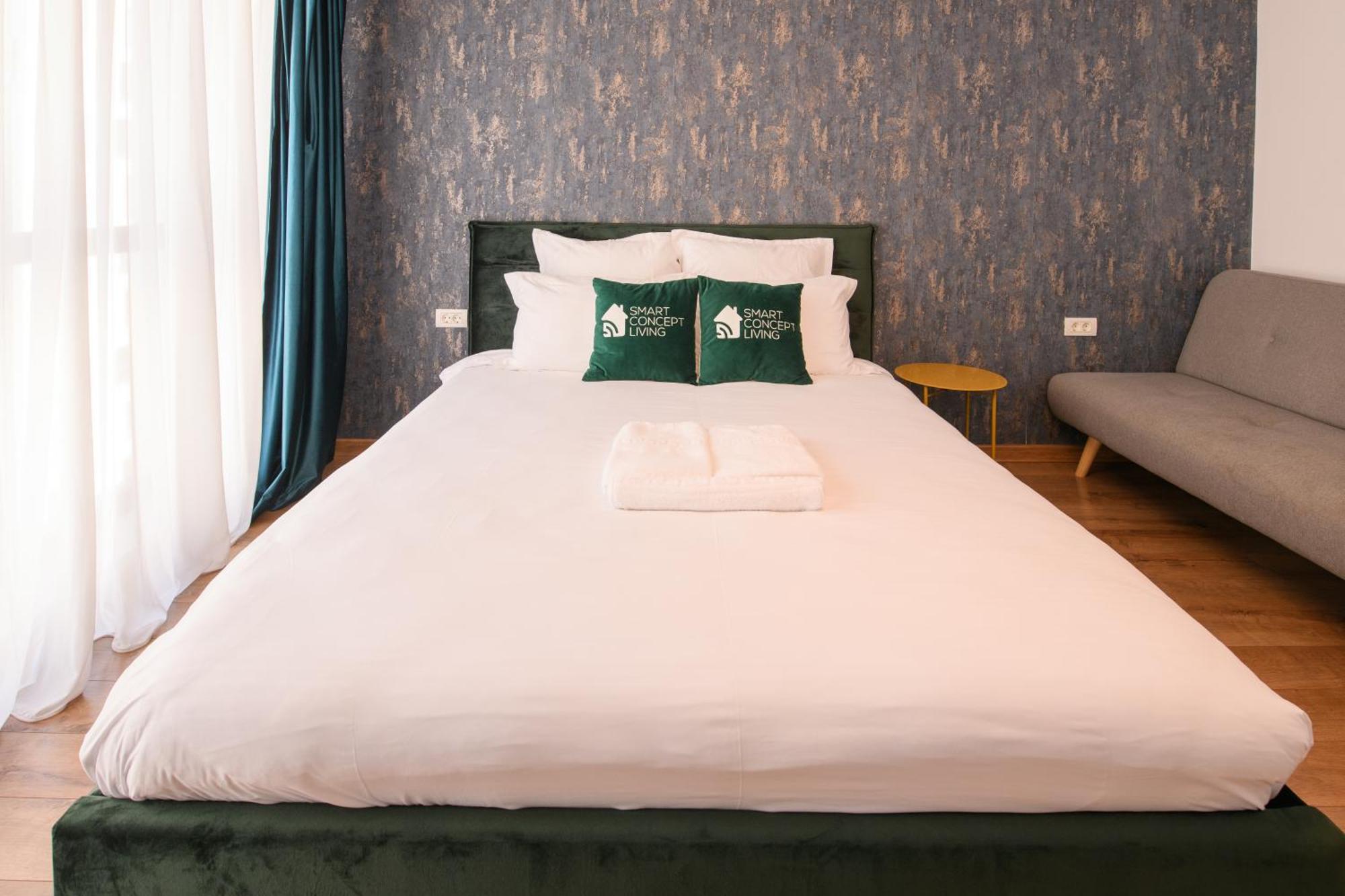 Smart Concept Living Plaza Apartment Букурещ Екстериор снимка