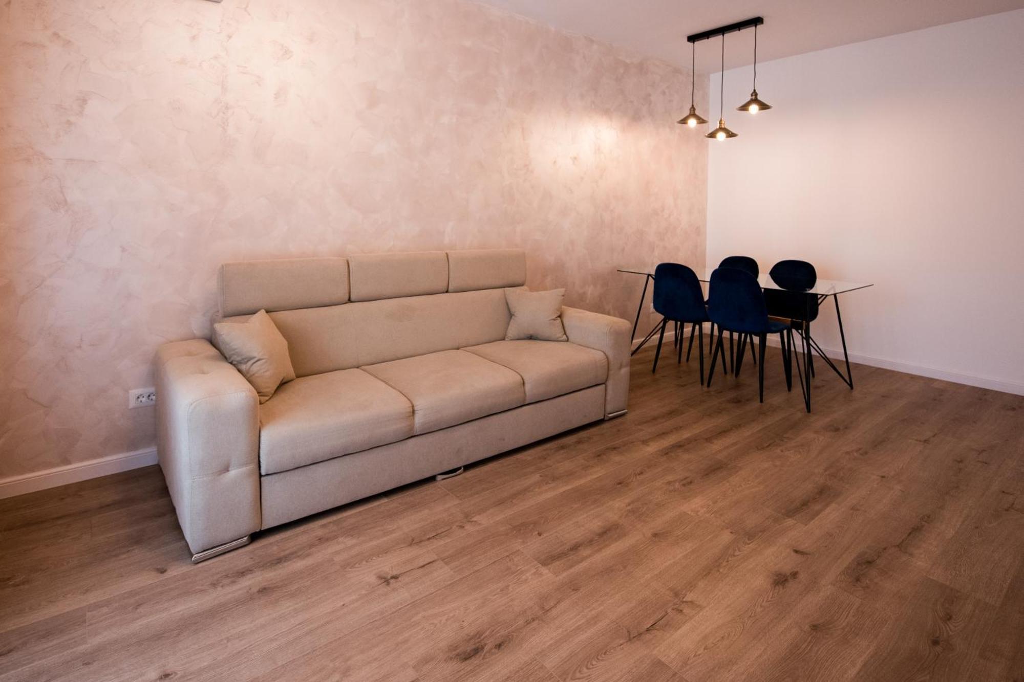 Smart Concept Living Plaza Apartment Букурещ Екстериор снимка
