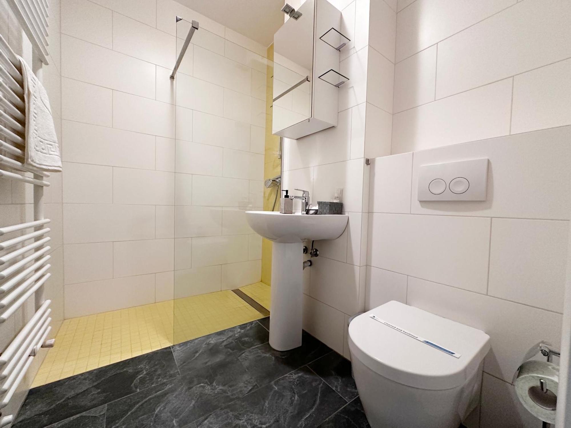 Smart Concept Living Plaza Apartment Букурещ Стая снимка